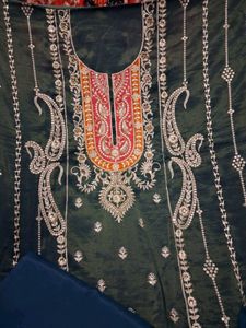 Beautiful New Pakistani Dress Metirial