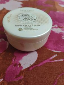 Milk &amp; Honey GOLD Nourishing HAND &amp; BODY CREAM 75g
