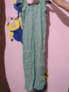 It is Knee Length Sleeveless Kurti With Straps