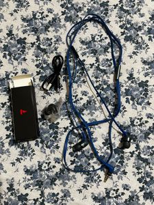 Boats Bassheads  180 Wired Earphones ( Blue )