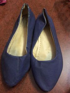 Navy Blue Ballerinas