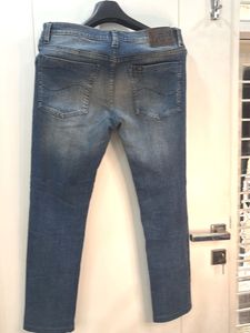 Lee Faded Blue Jeans