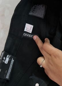 H&amp;M LOW WAISTED JEANS