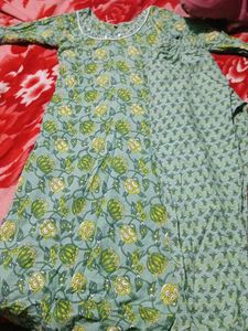 Floral Kurta Set