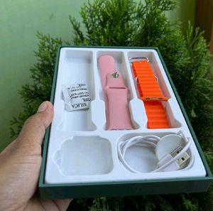 Smart Watch with Custom Face