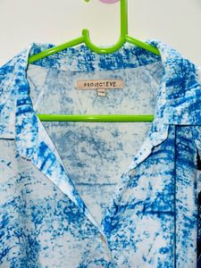 New ‼️Indie Printed Shirt Size L