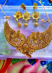 Necklace With Set