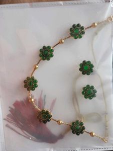 Green Floral Jewelry Set