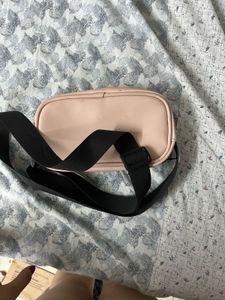Miniso Cute Sling Bag Bagggg