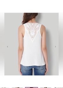 ONLYSleeveless T-shirt with Back Lace Panel