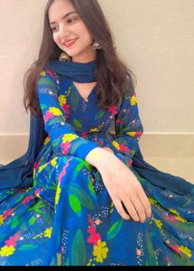 Anarkali Set ✨️💚🛺🤍🌿