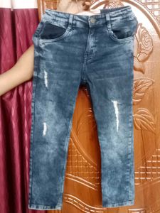 Distressed Denim Jeans For Boys✨💙
