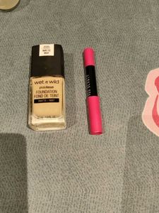 Wet n Wild PhotoFocus Foundation Free Lipstick