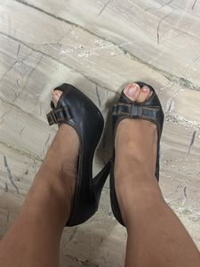 Black Stelatos