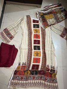 Exhibition Pc Suit