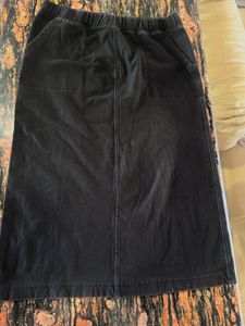 Uniqlo Black Denim A-Line Skirt