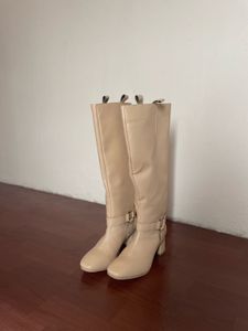 2 in 1 boots