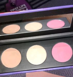 Brand New Sugar Contour Pallette🌸