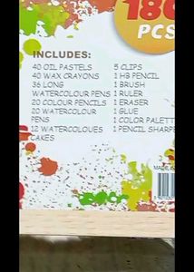 Colouring Set Of 180 Pieces