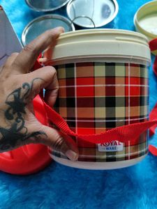 Tiffin Kitchen Accessories
