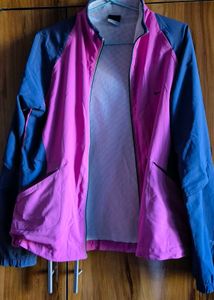 *NIKE THRIFTED UPPER *