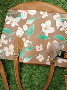 Beautiful Floral Bag Without Zip