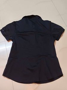 Chic Black shirt