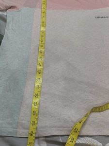 Blackberry&#39;s Urban T-Shirt