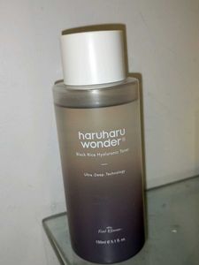Haruharu Wonder Black Rice Toner