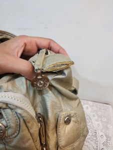 Vintage Multi-Pocket Handbag