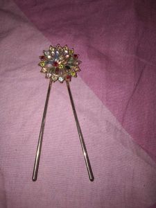 Bangles And Juda Pin Set