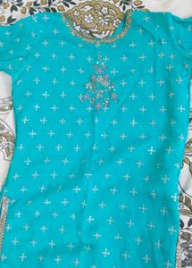 Festive Wear Beautiful Embroidery Kurta Set
