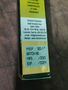 A D S Waterproof Liquid  Mascara