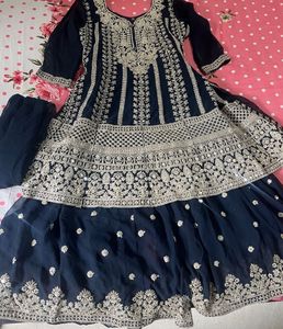 Beautiful Blue Party Wear Sarara Set