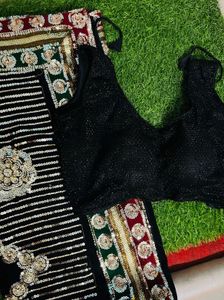 Beautiful 🖤 Black PartyWear Saree With Blouse