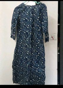 Avaasa Navy Blue Printed Kurta