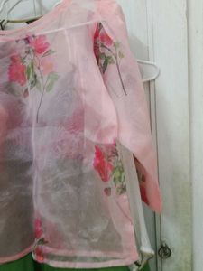 organza floral top.never used