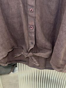 brown top ( knot )