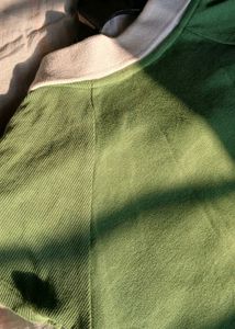 : Trendy Green Polo Crop Top – Mark &amp; Hurbour✨️