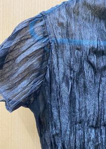 Sheer Crinkle Mock Neck Top