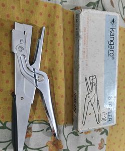 Kangaro Stapler