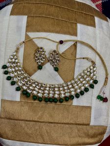 Kundan Jewellery Set