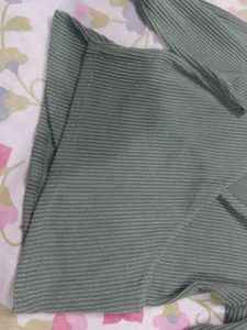 Hollister California Crop Olive Green Ribbed Top