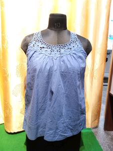 Trendy Tops
