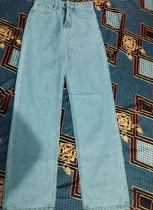 Light Wash Wide Leg Jeans