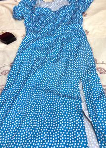 Cafe Type Blue Side Slit Polka Dot Dress