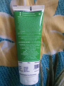 Derma Co Brand New