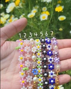 Daisy Beaded Bracelet