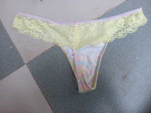Victoria 's secret Cute Lace Thong