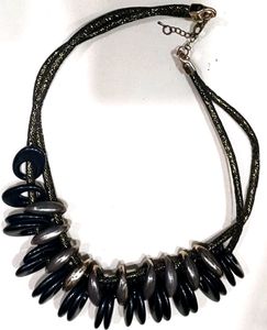 Neckpiece
